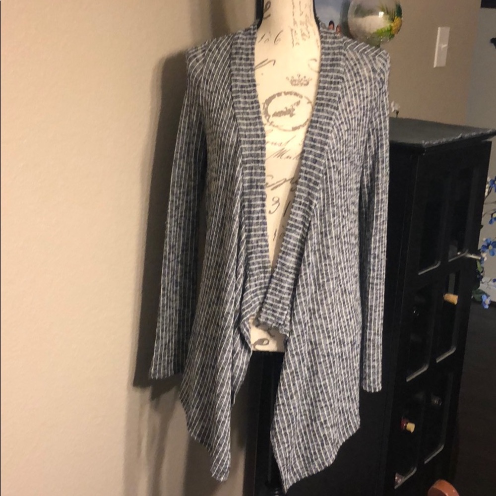 La Scala USA Size Med cardigan